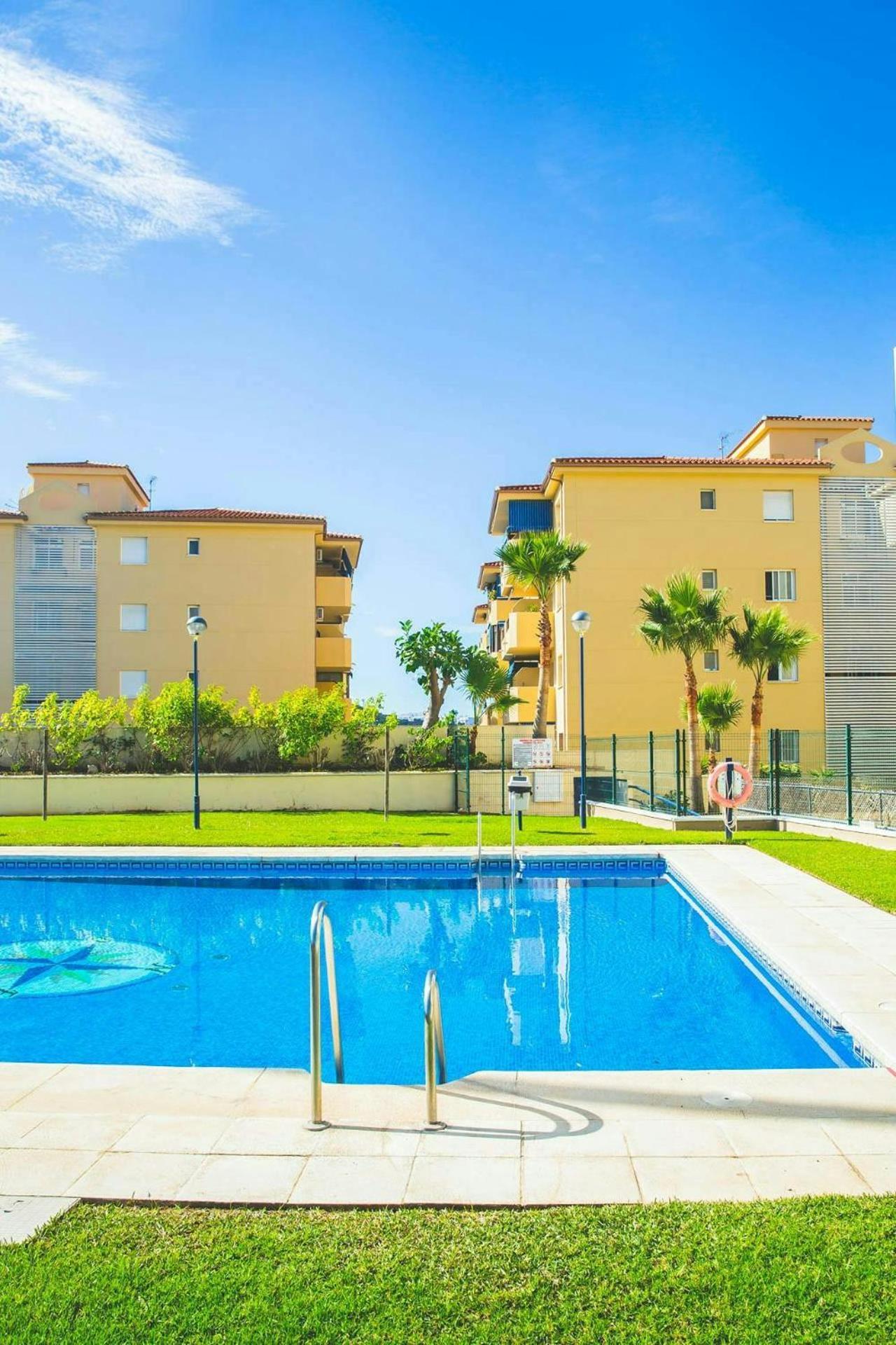 Atico Miramar Apartment ฟูเอนฮิโรลา ภายนอก รูปภาพ